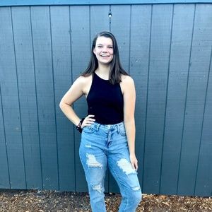 Meet your Posher, Emma